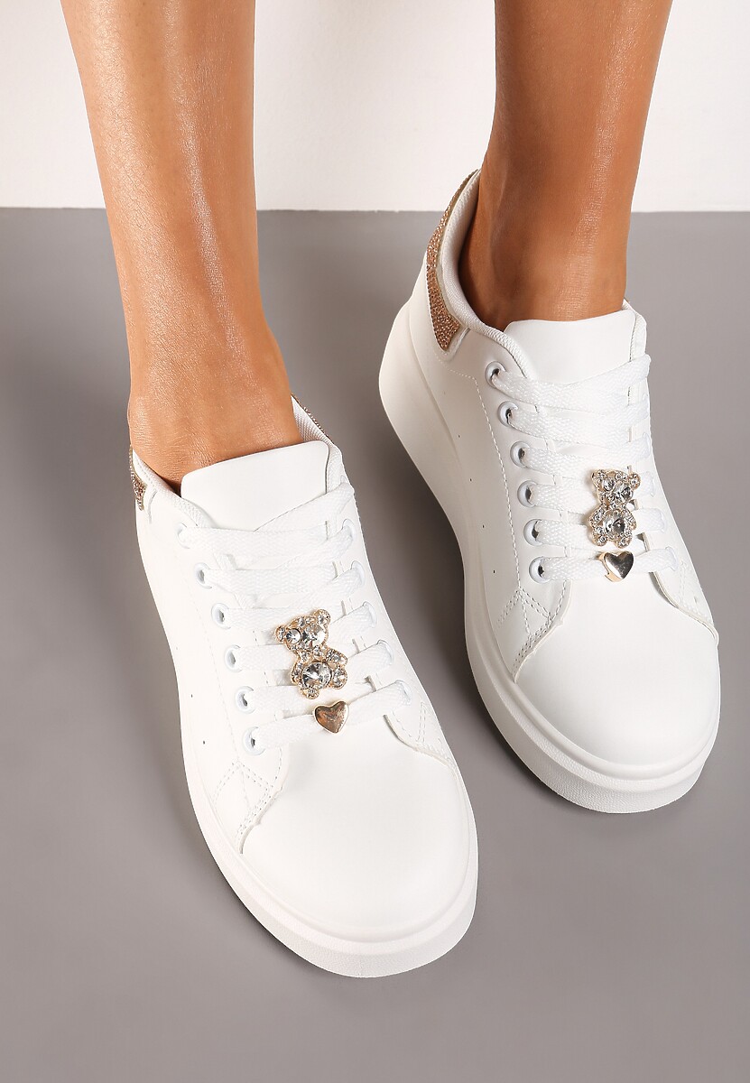 Biało-Szampańskie Płaskie Sneakersy za Kostkę ze Sznurowaniami Ozdobione Aplikacjami i Cyrkoniami Quenalia