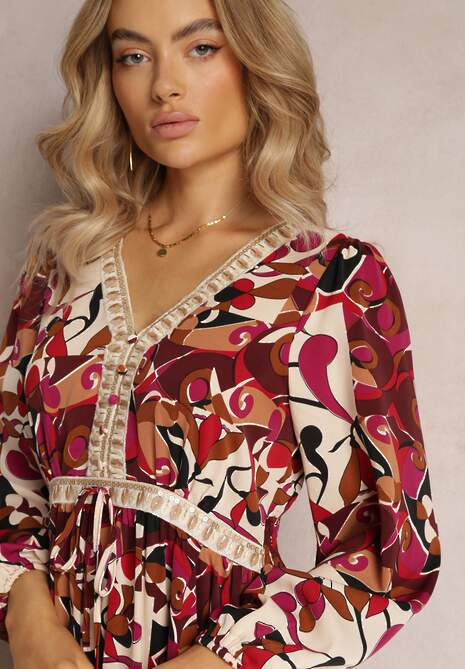 Bordowa Maxi Rozkloszowana Sukienka z Cekinami i Haftowaną Tasiemką Aceija