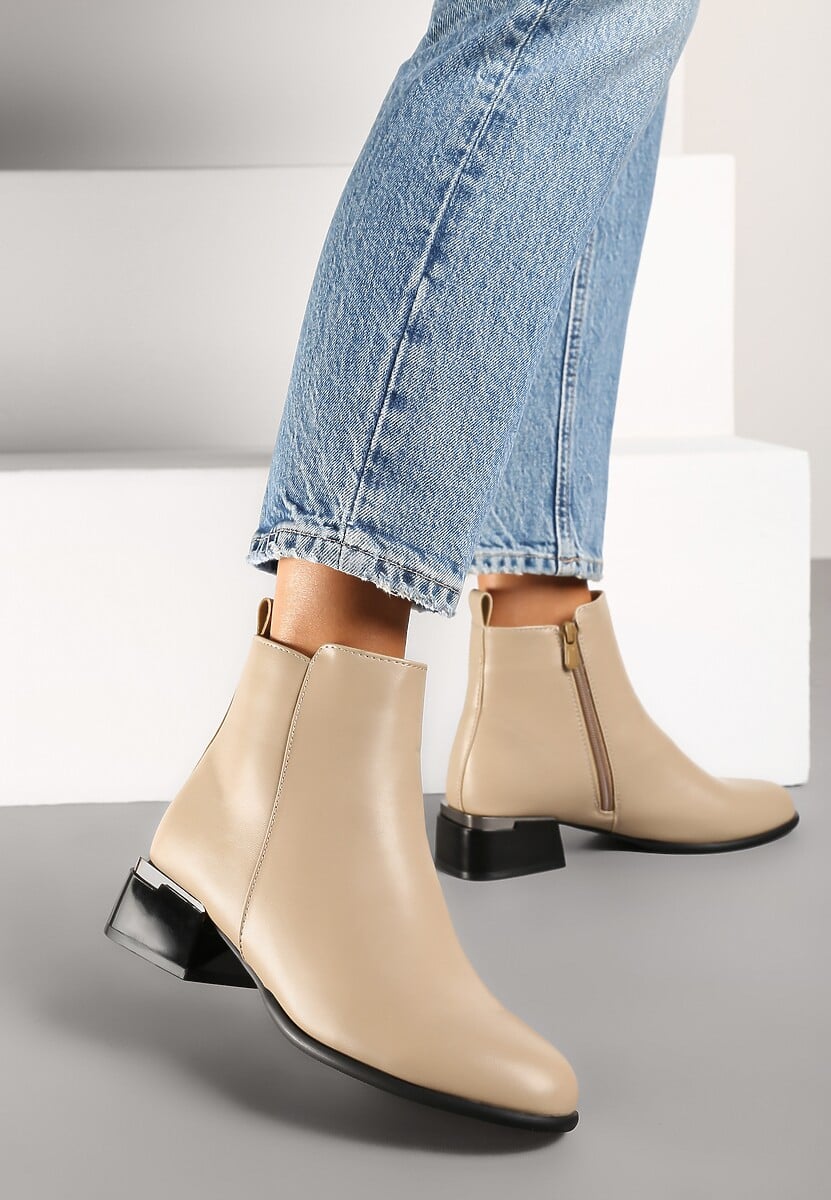 Czarne Botki Sztyblety na Słupku z Lekkim Ociepleniem Afheila