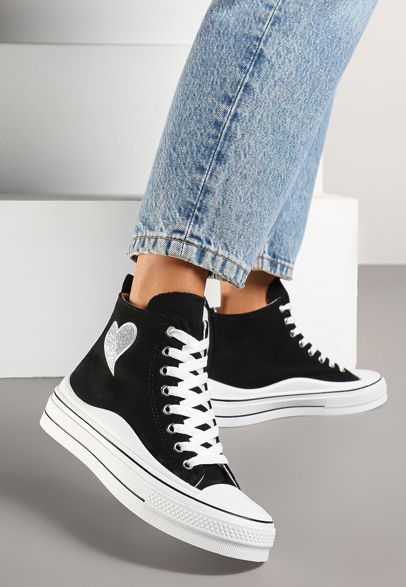 Czarne Trampki na Platformie z Serduszkiem za Kostkę Ellista