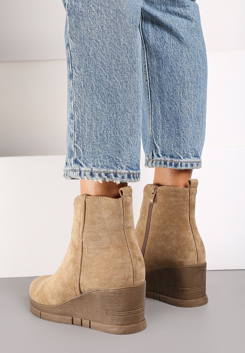 Ciemnobeżowe Casualowe Botki na Koturnie z Ociepleniem Etteora