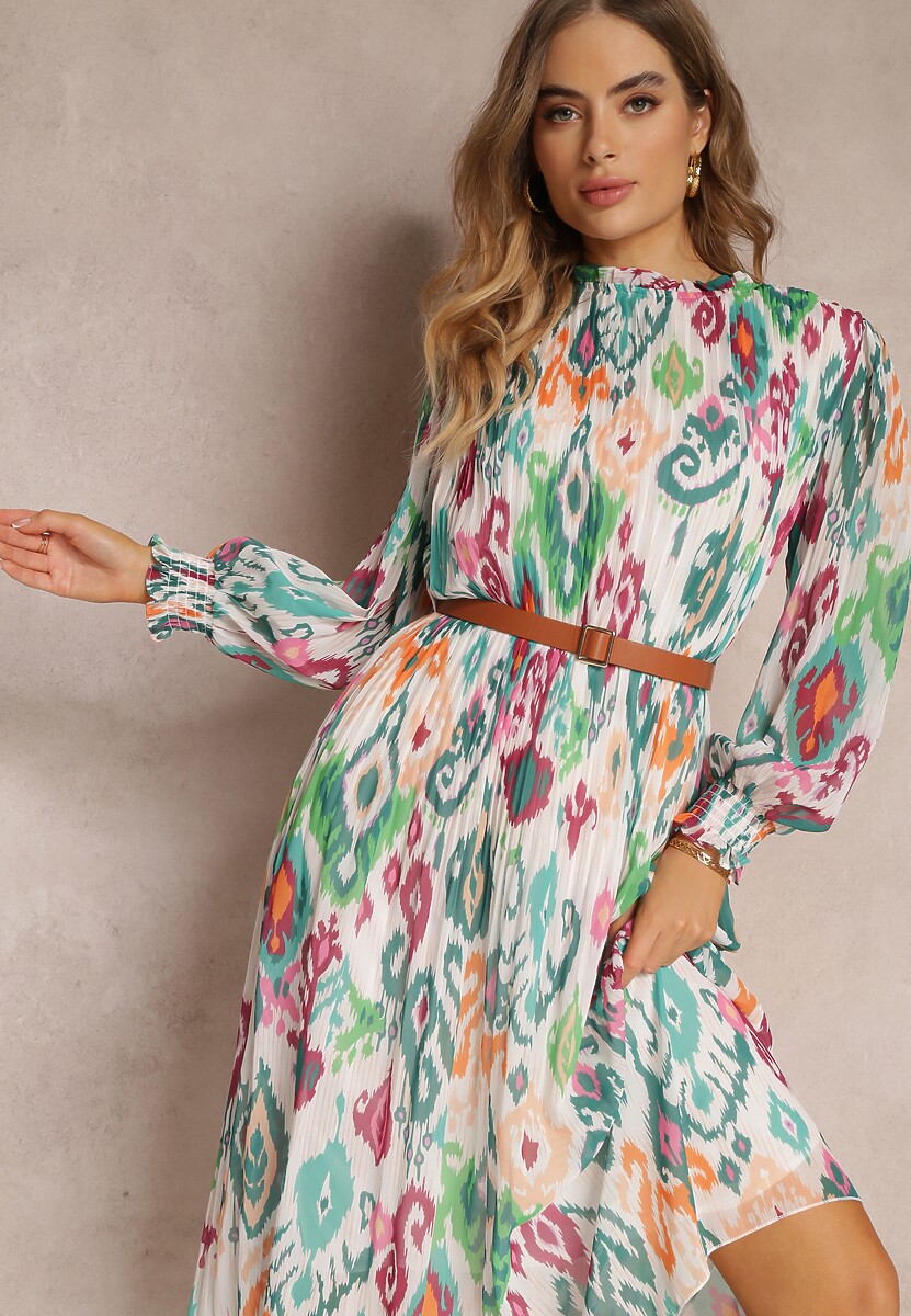 Niebieska Rozkloszowana Sukienka z Plisowaniem i Paskiem Thelosine