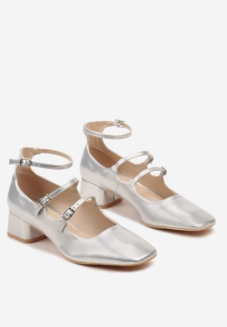 Srebrne Eleganckie Czółenka na Niewysokim Słupku Ozdobione Paskami ze Sprzączką Lavantia