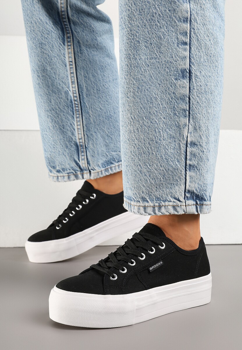 Czarno-Białe Basicowe Trampki na Platformie Mailiselle