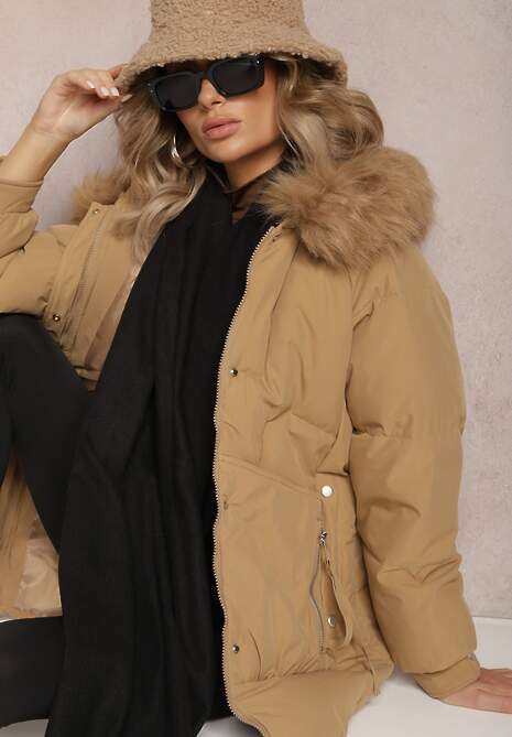 Beżowa Kurtka z Kapturem i Futerkiem Mastasa