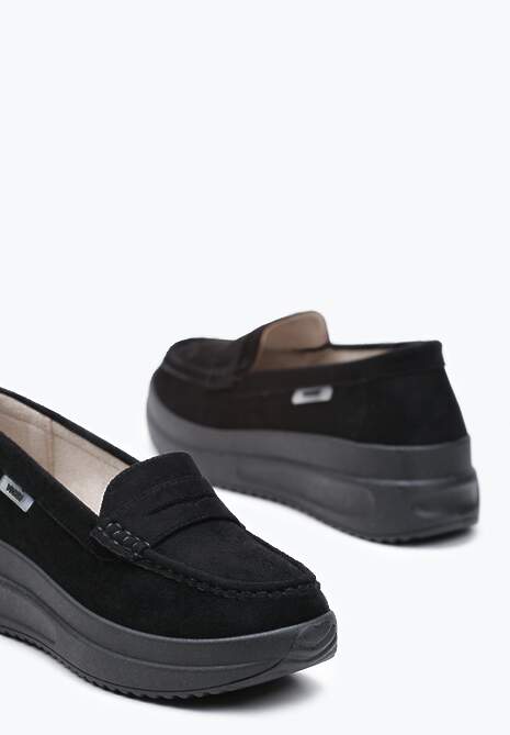 Czarne Mokasyny z Ekozamszu na Platformie Ozdobione Paseczkiem Adrancia