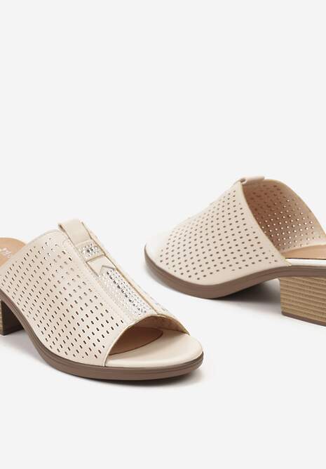 Beżowe Klapki z Ażurowym Paskiem z Cyrkoniami na Słupku Voxela