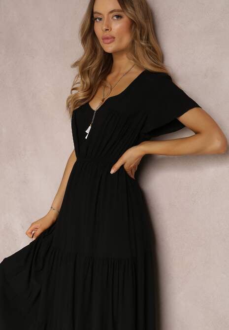 Czarna Sukienka z Wiskozy Jonmy