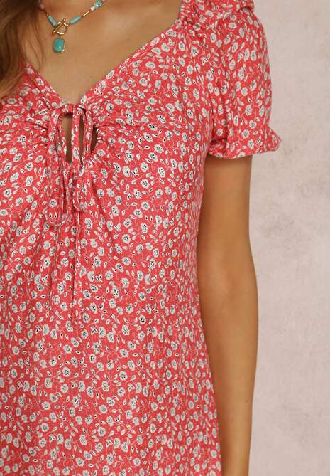 Czerwona Sukienka z Wiskozy Hichoh