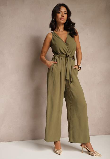 Zielony Szeroki Kombinezon o Kopertowym Kroju z Ażurowym Zdobieniem Olisena