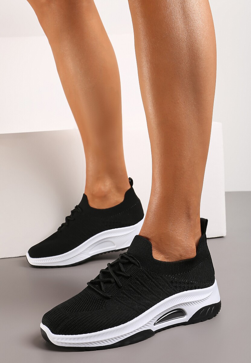 Czarne Wsuwane Buty Sportowe w Skarpetkowym Stylu z Ozdobną Podeszwą Moonlise