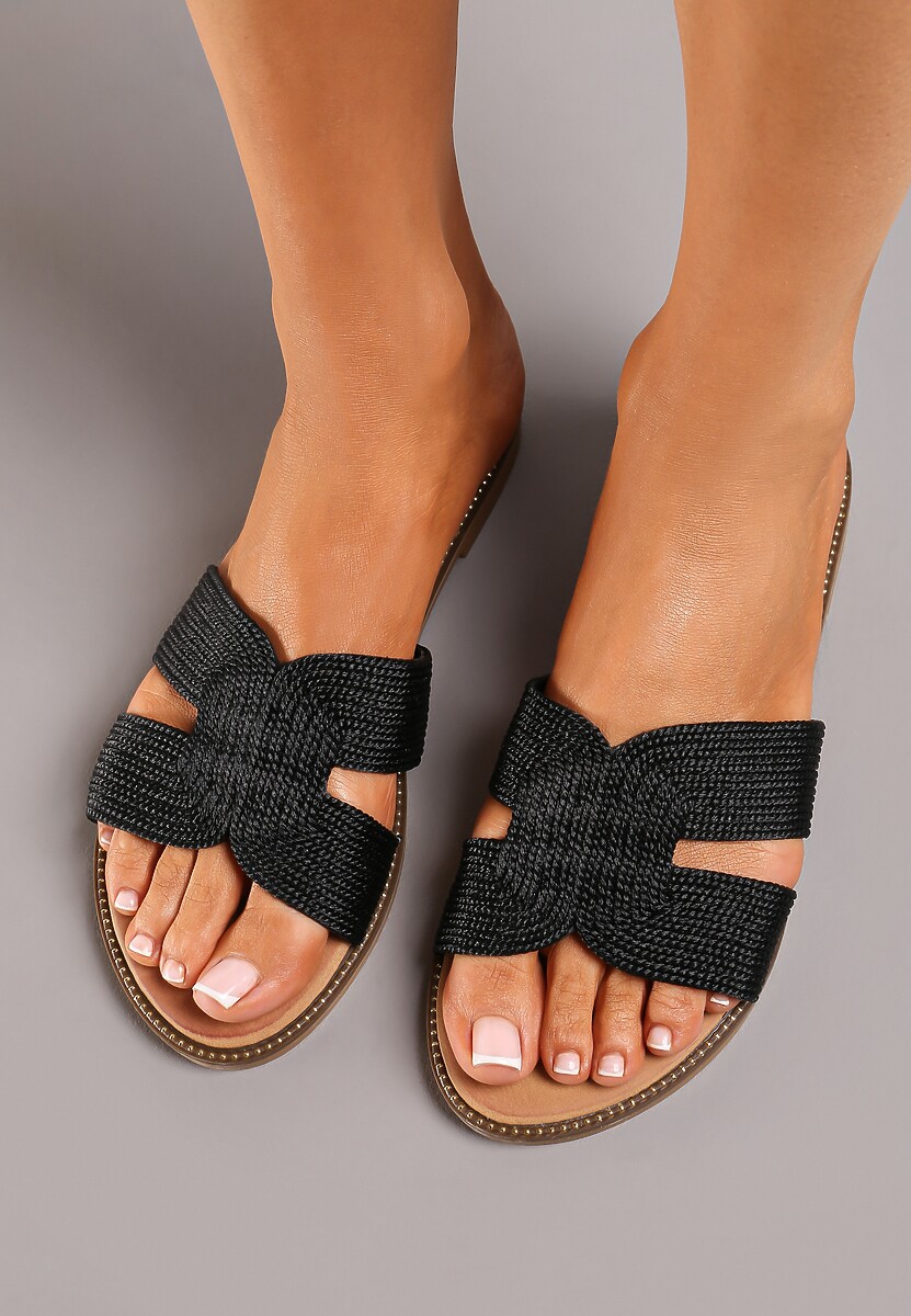 Czarne Klapki na Płaskiej Podeszwie z Plecioną Cholewką Undvikia