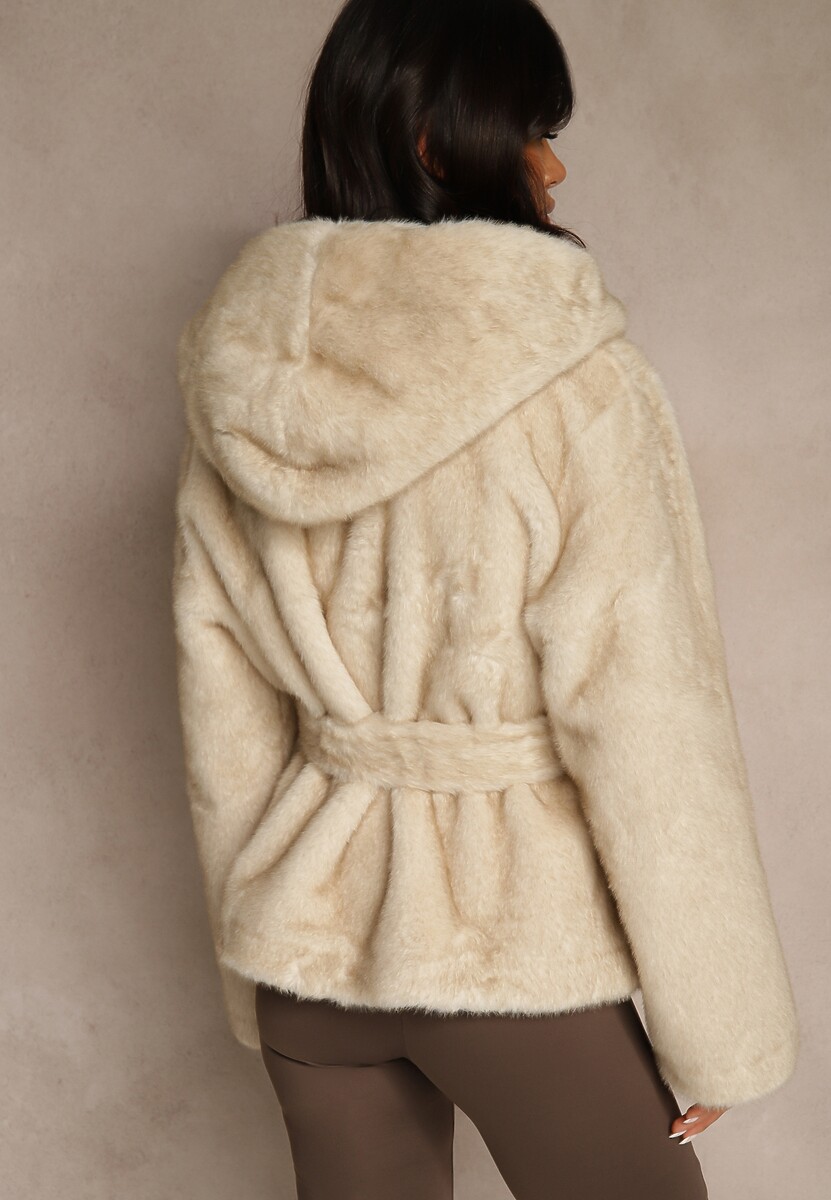 Beżowa Futerkowa Kurtka z Kapturem i Wiązanym Paskiem Zetele