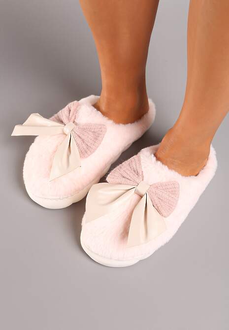 Różowe Kapcie z Dużą Kokardą i Futerkiem Naonelle