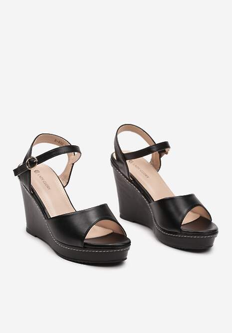 Czarne Casualowe Sandały na Koturnie z Zapięciem na Sprzączkę Cavenna