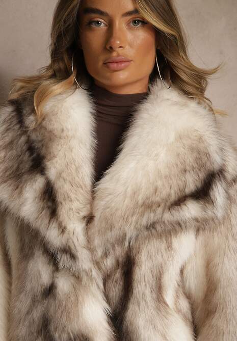 Jasnobeżowa Kurtka Futerko z Ozdobnym Kołnierzem Fitene