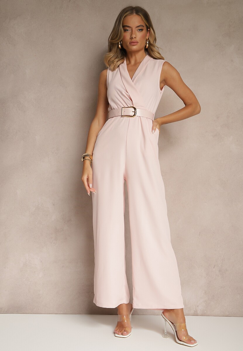 Różowy Elegancki Kombinezon z Paskiem i Ozdobną Klamrą Tilominea