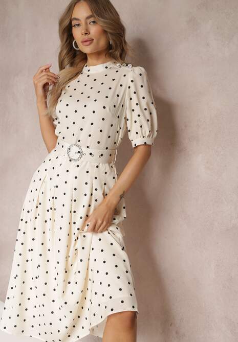 Jasnobeżowa Rozkloszowana Sukienka Midi z Gumką w Pasie i Ozdobnym Paskiem z Klamrą Abennita