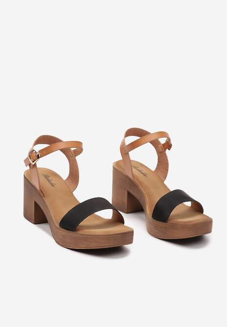 Czarne Sandały na Klocku z Imitacji Drewna Zapinane wokół Kostki Effique