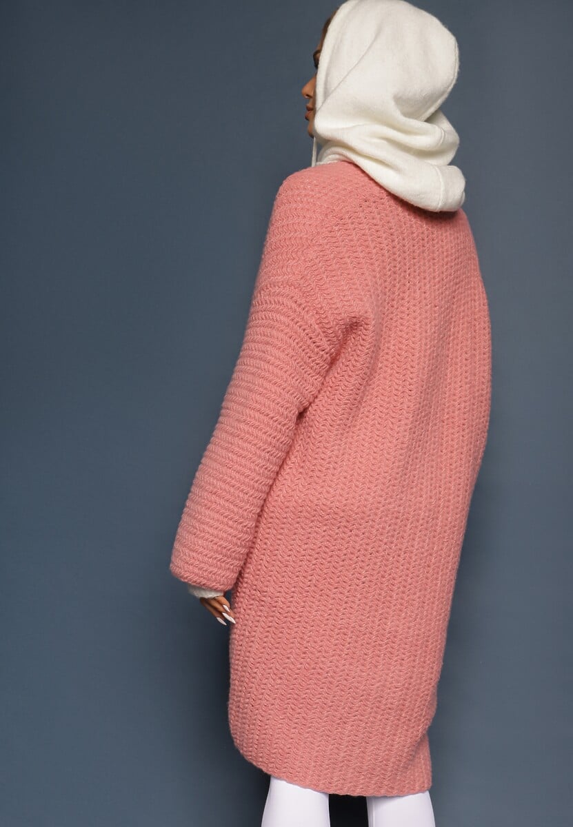 Różowy Kardigan Bez Zapięć Zdobiony Luźnym Splotem i Wsuwanymi Kieszeniami Calineth