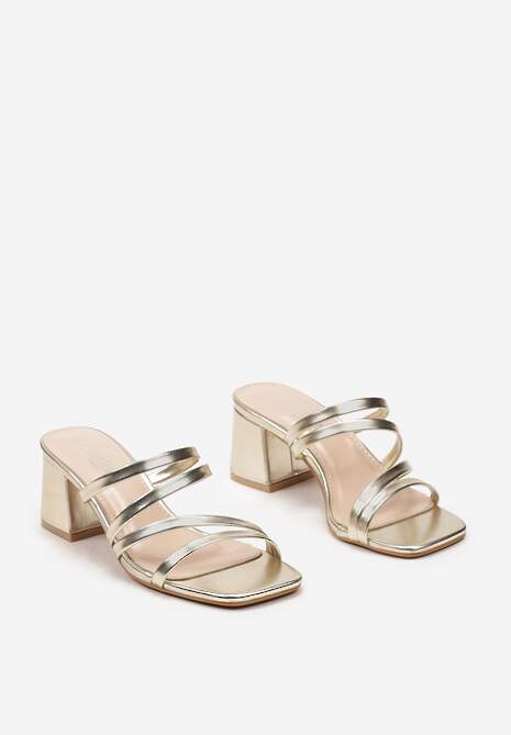 Złote Klapki na Obcasie z Noskiem w Kwadrat Ondrina