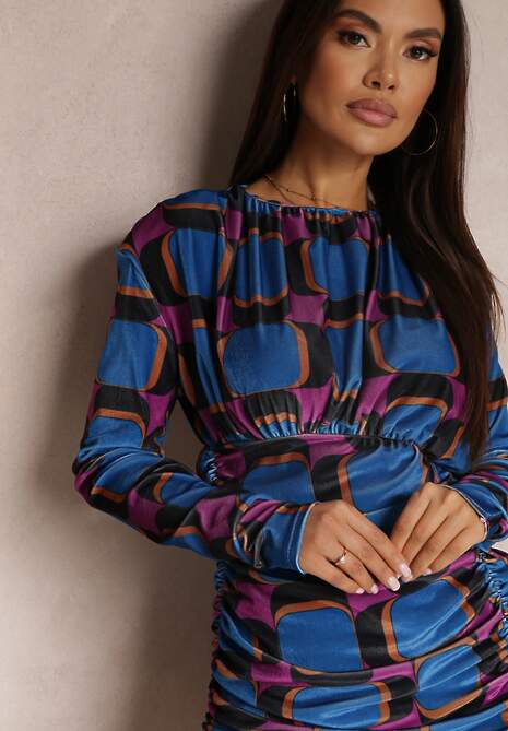 Niebieska Sukienka z Drapowaniem w Geometryczny Wzór Biyo