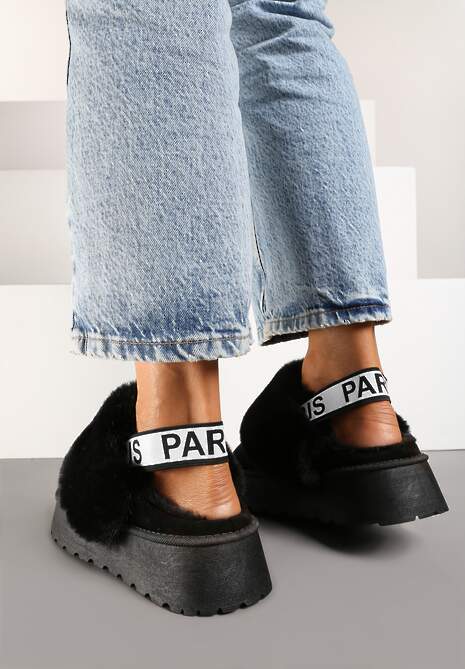Czarne Kapcie na Platformie Ozdobione Futerkiem i z Gumką Przy Pięcie Titanra