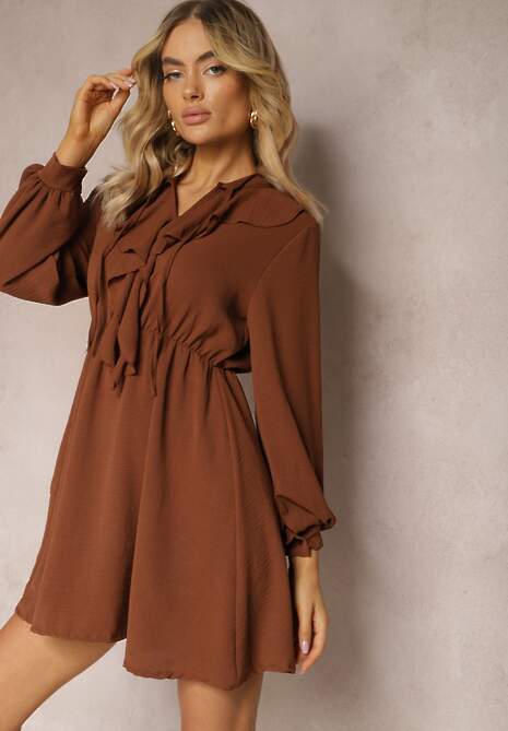 Brązowa Mini Sukienka o Rozkloszowanym Fasonie z Falbankami i Gumką w Talii Beranzze