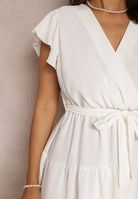 Biała Sukienka z Paskiem Phaedrialla