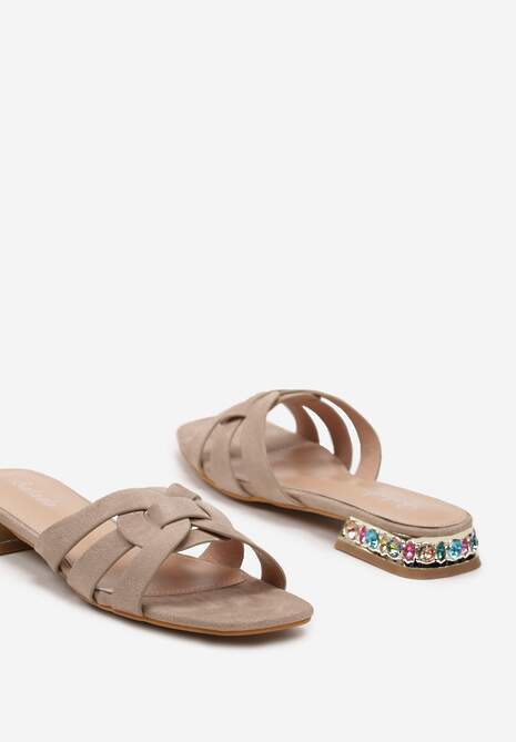 Beżowe Płaskie Klapki z Imitacji Skóry Ozdobione Cyrkoniami Yanestria