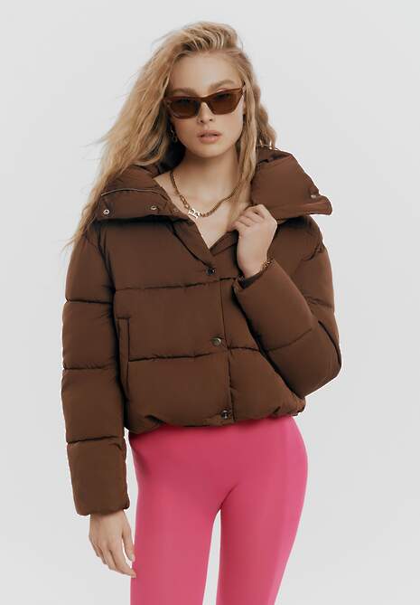 Ciemnobrązowa Kurtka Puffer Pikowana ze Stójką Maymie