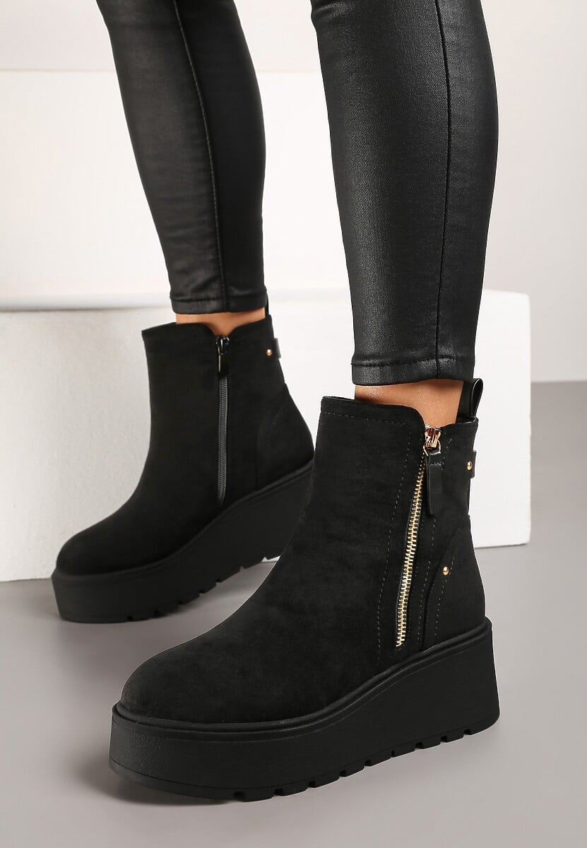 Czarne Botki na Koturnie z Ozdobnym Suwakiem z Boku Linneasia