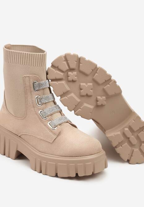 Ciemnobeżowe Botki na Tłoczonej Platformie z Elastyczną Cholewką i Cyrkoniowymi Sznurówkami Venthea