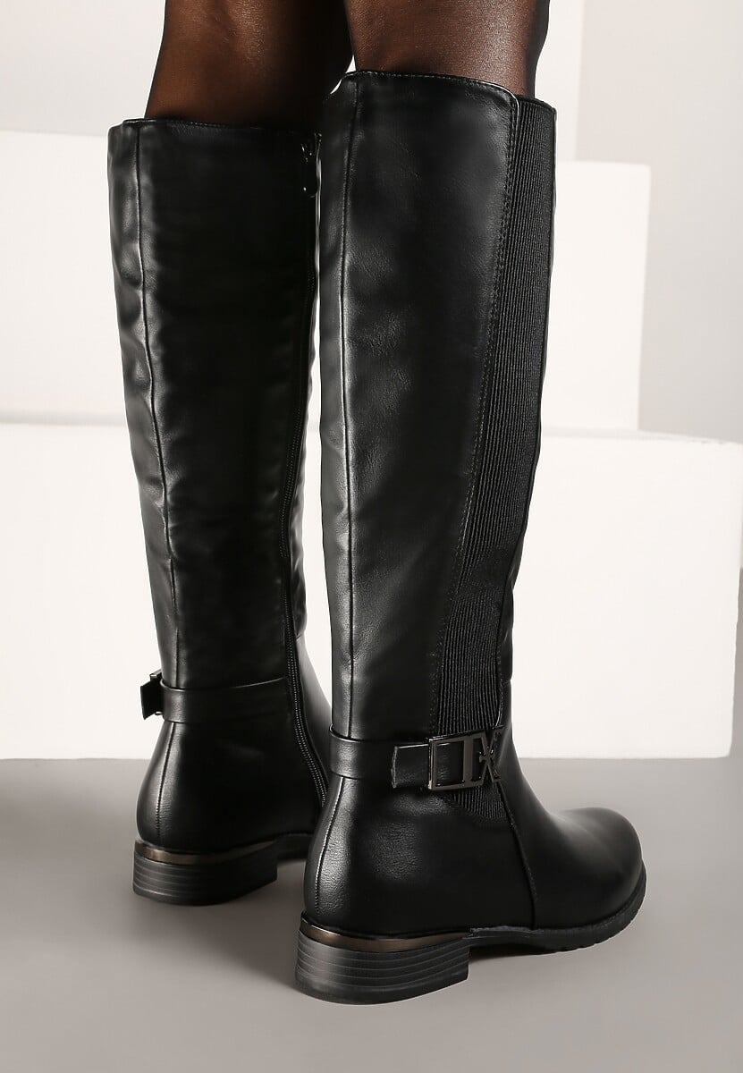 Czarne Płaskie Kozaki w Stylu Muszkieterek z Ozdobną Klamrą Annelis