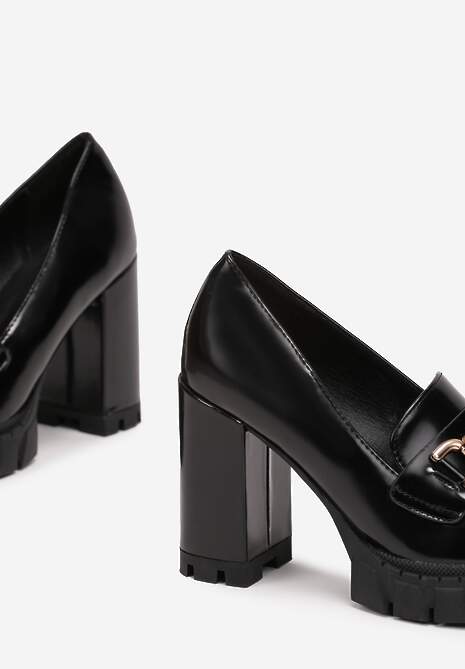 Czarne Półbuty z Klamerką na Słupku i Niskiej Platformie Kadosa