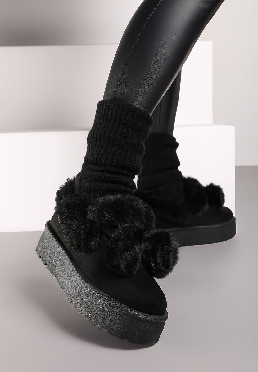 Czarne Śniegowce na Platformie z Pomponami i Ozdobnym Sztucznym Futerkiem Iriviane