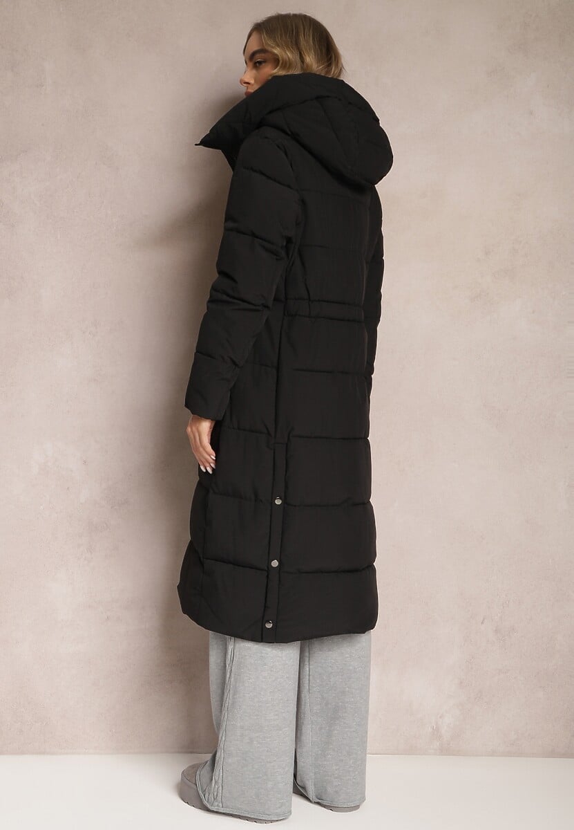 Czarna Długa Kurtka Płaszcz z Pikowaniem oraz Kapturem Madirre