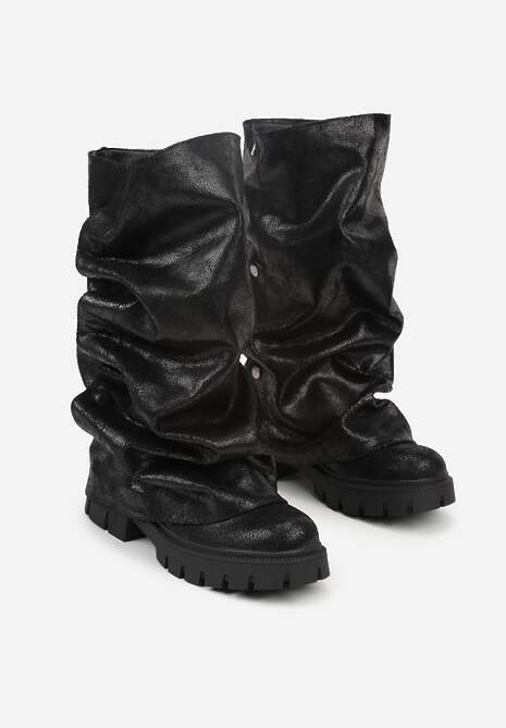 Czarne Botki na Platformie Ozdobione Wywiniętą Cholewką Nenalea