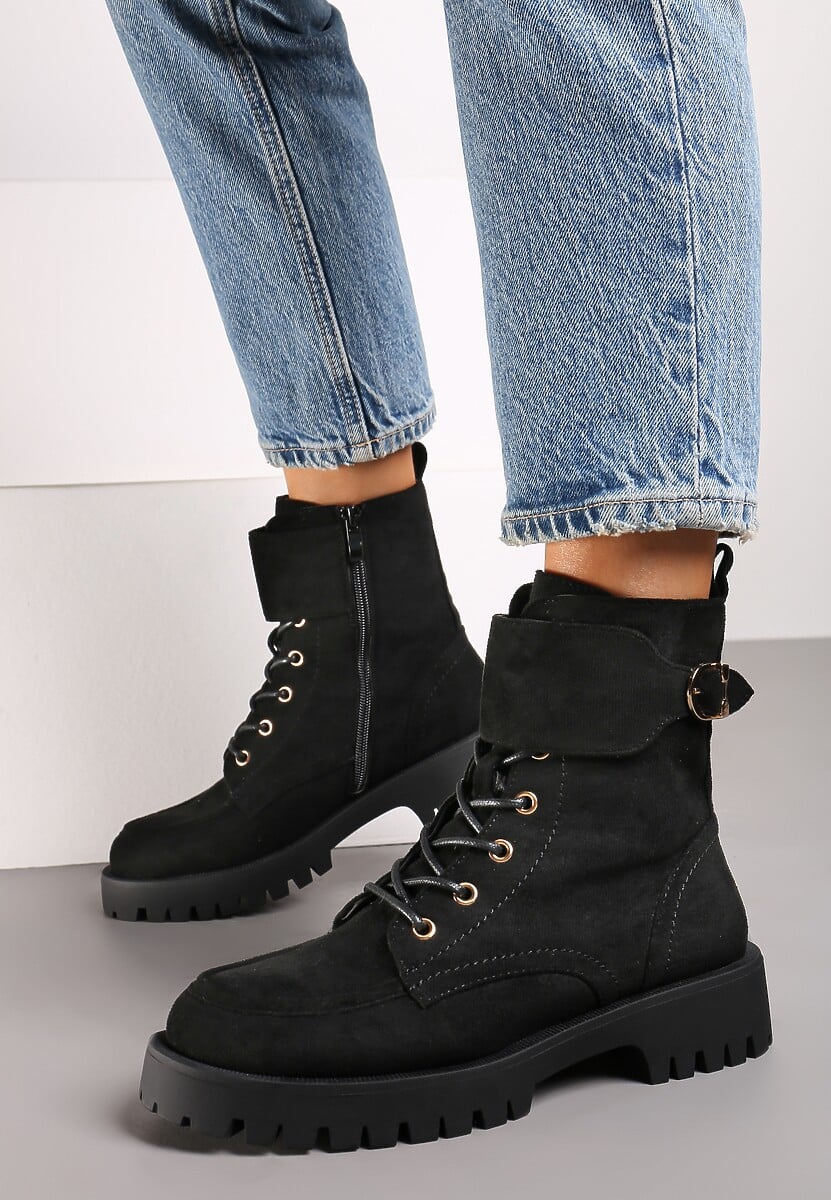 Czarne Botki Workery na Płaskiej Podeszwie z Klamrą i Paskiem Taen