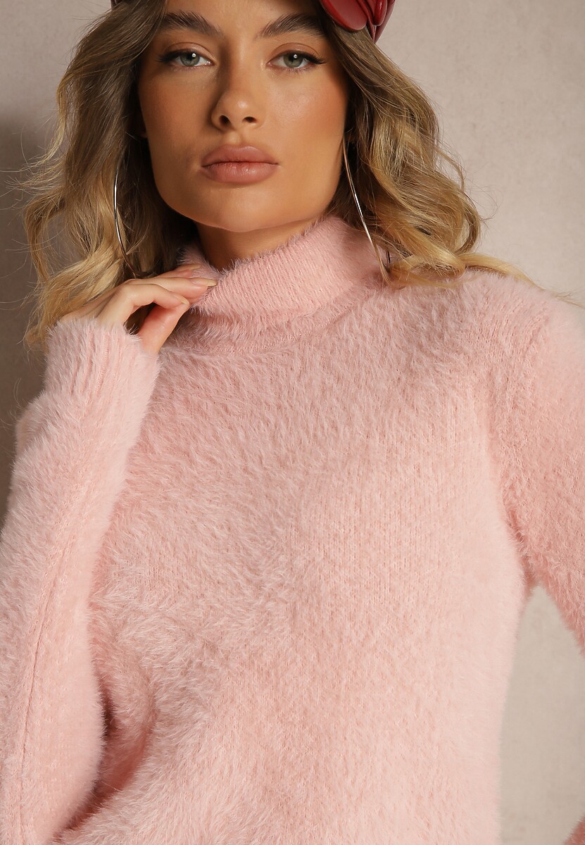 Jasnoróżowy Casualowy Golf  z Wełną Nomilae