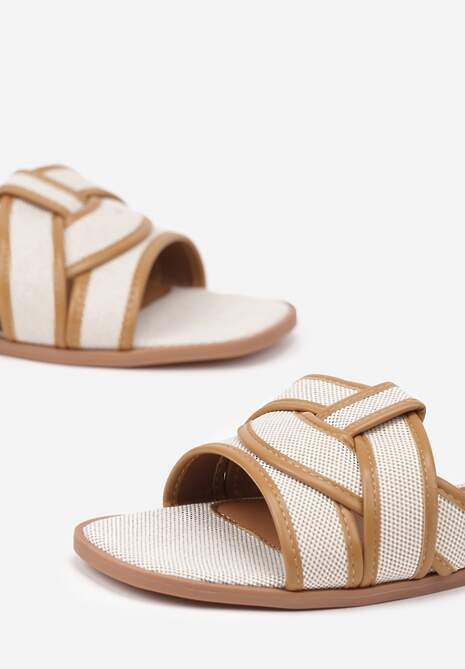 Ciemnobeżowe Klapki z Ozdobnymi Paskami Silferia