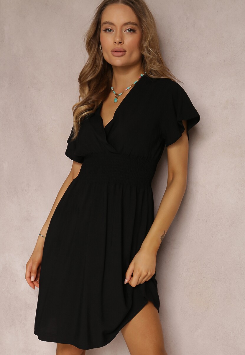 Czarna Sukienka z Wiskozy Jadith