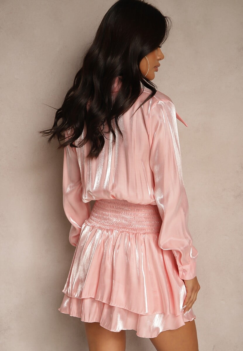 Różowa Wiskozowa Sukienka o Koszulowym Fasonie z Falbanami Lioelle