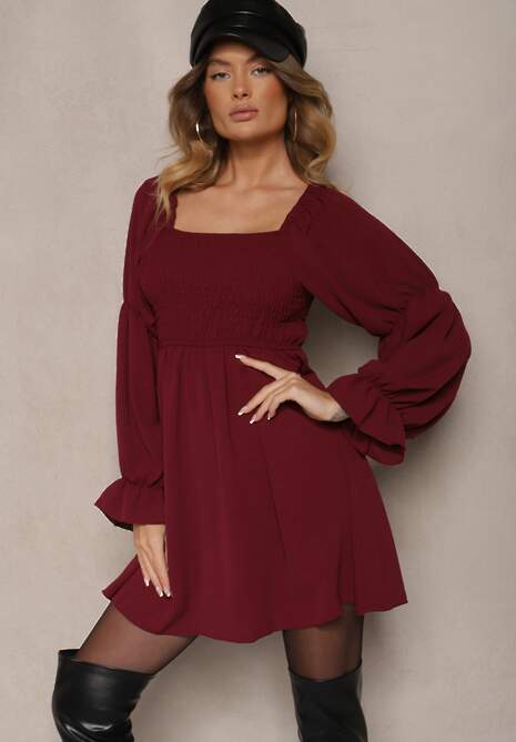 Bordowa Sukienka z Elastyczną Górą o Rozkloszowanym Kroju z Falbankami Savione
