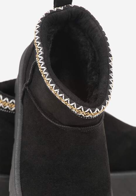 Czarne Śniegowce na Platformie z Haftem przy Cholewce Sewnera