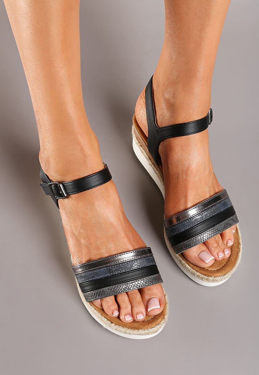 Czarne Sandały z Imitacji Skóry na Koturnie Ozdobione Brokatem Zapinane na Sprzączkę Meafina