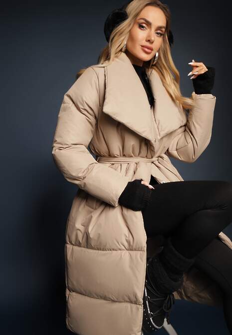 Beżowa Kurtka Płaszcz z Wysokim Kołnierzem Zapinana na Napy z Paskiem Luliriva