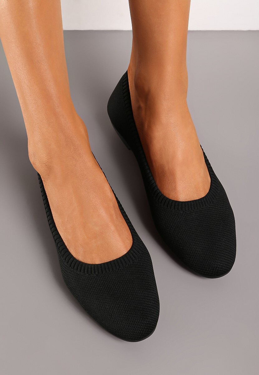 Czarne Balerinki z Okrągłym Noskiem i Materiałową Cholewką Mililena