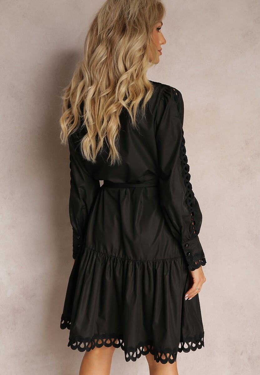 Czarna Sukienka Midi z Ażurowymi Wstawkami i Wiązanym Paskiem Hudo