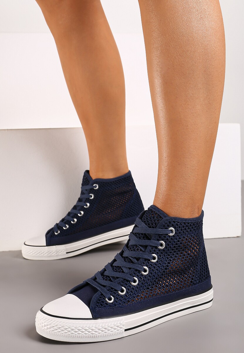 Granatowe Trampki za Kostkę z Perforacją Welagia